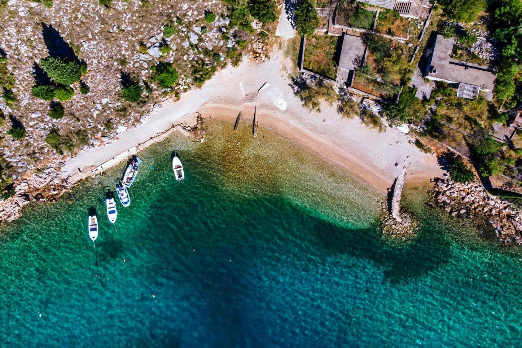 Apartments By The Sea Starigrad, Paklenica - 16421 Екстер'єр фото
